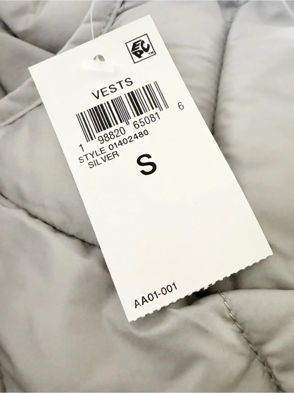 N/A 19” macy’s separately